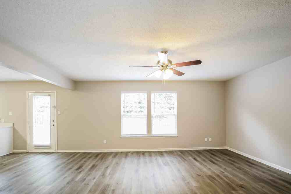 9102 Cardinal Flower Ct - Photo 4 of 16