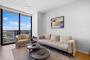 featured image of 398 Ne 5th St