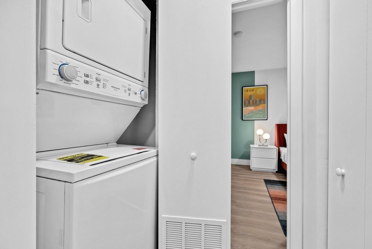1313 15th Street - Photo 7 of 22