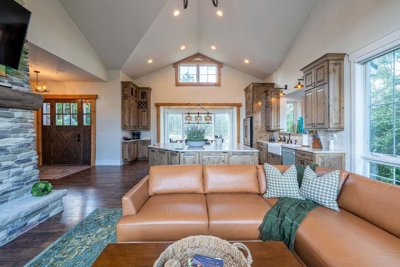W5681 Ridge Rd #1584710P - Photo 2 of 50