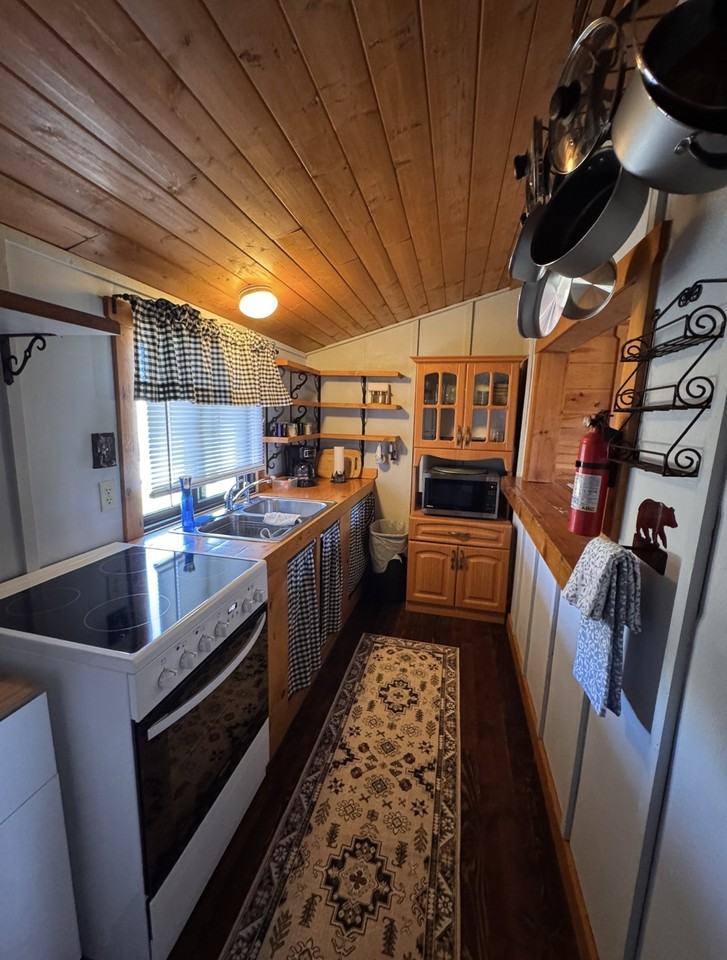241 E Fork Big Sandy Rd #B - Photo 5 of 10