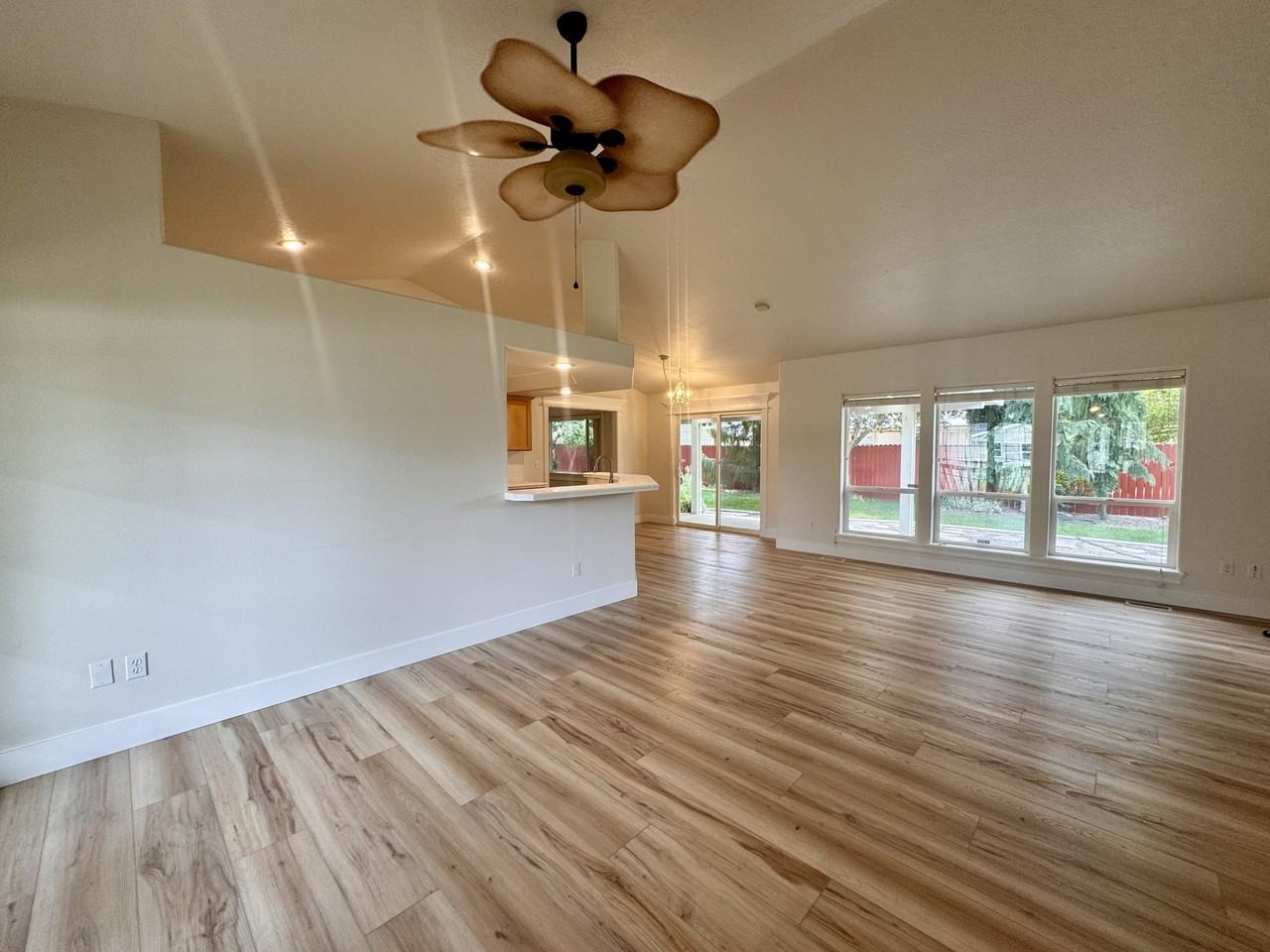 1349 Tennessee Dr #1 - Photo 3 of 16