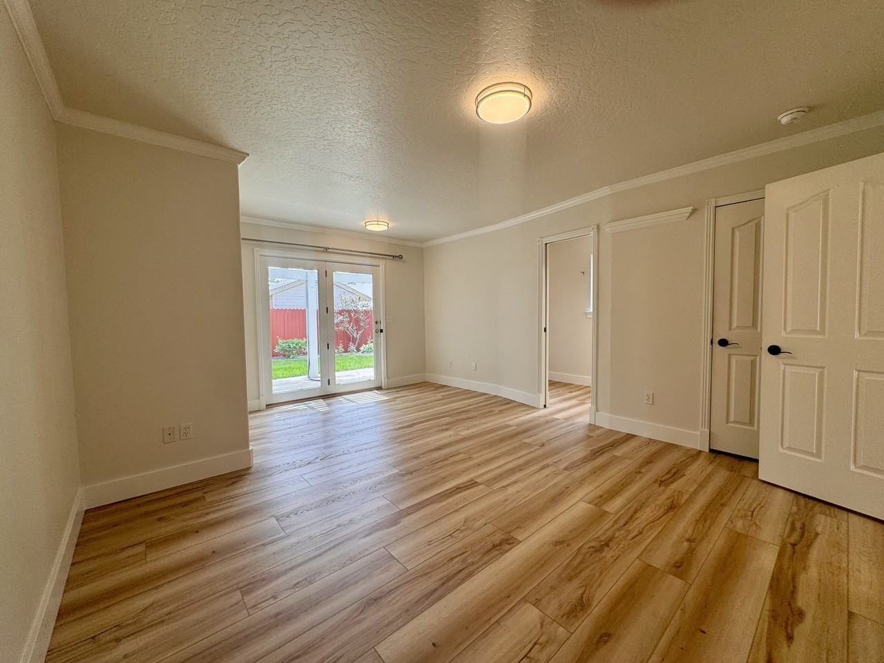 1349 Tennessee Dr #1 - Photo 6 of 16