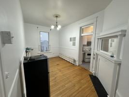 featured image of 320 Cooper Street #9