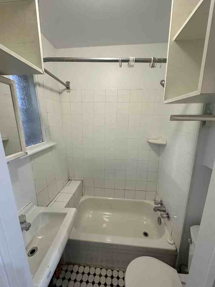 320 Cooper Street #9 - Photo 4 of 4