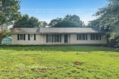 1379 Hidden Cir - Photo 1 of 1