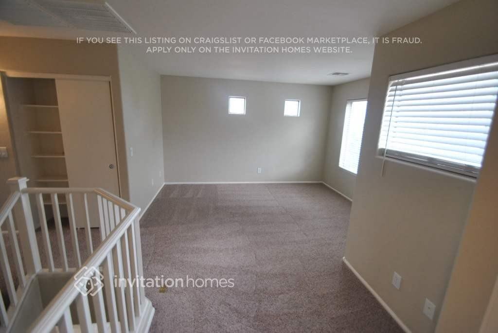 15986 W Durango St - Photo 5 of 11