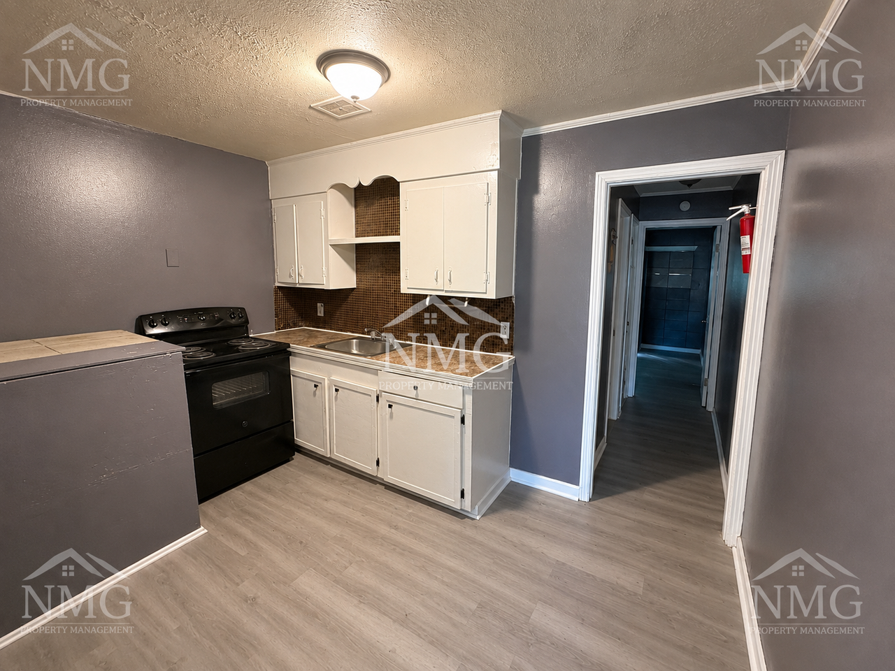 1322 Shirley Ave Apt A2 #A2 - Photo 3 of 6