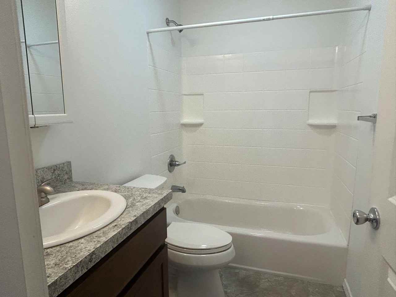 16411 Heritage Place5 #5 - Photo 3 of 11