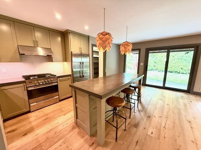 2594 Roosevelt Ave #1 - Photo 6 of 22