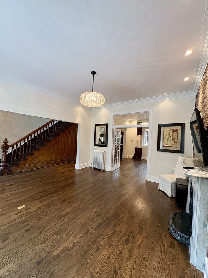 767 Rue Versailles - Photo 6 of 28