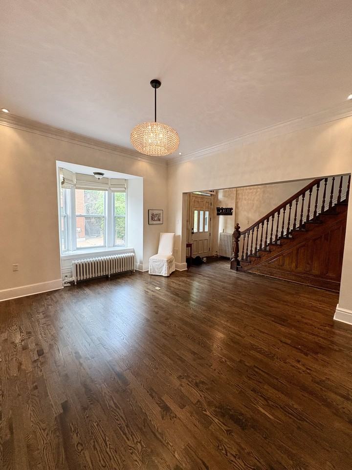 767 Rue Versailles - Photo 4 of 28
