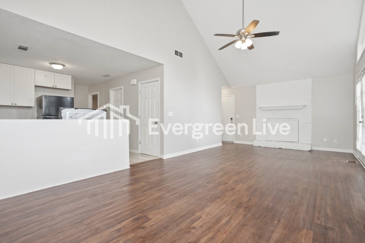 4425 Marjorie Rd - Photo 2 of 15