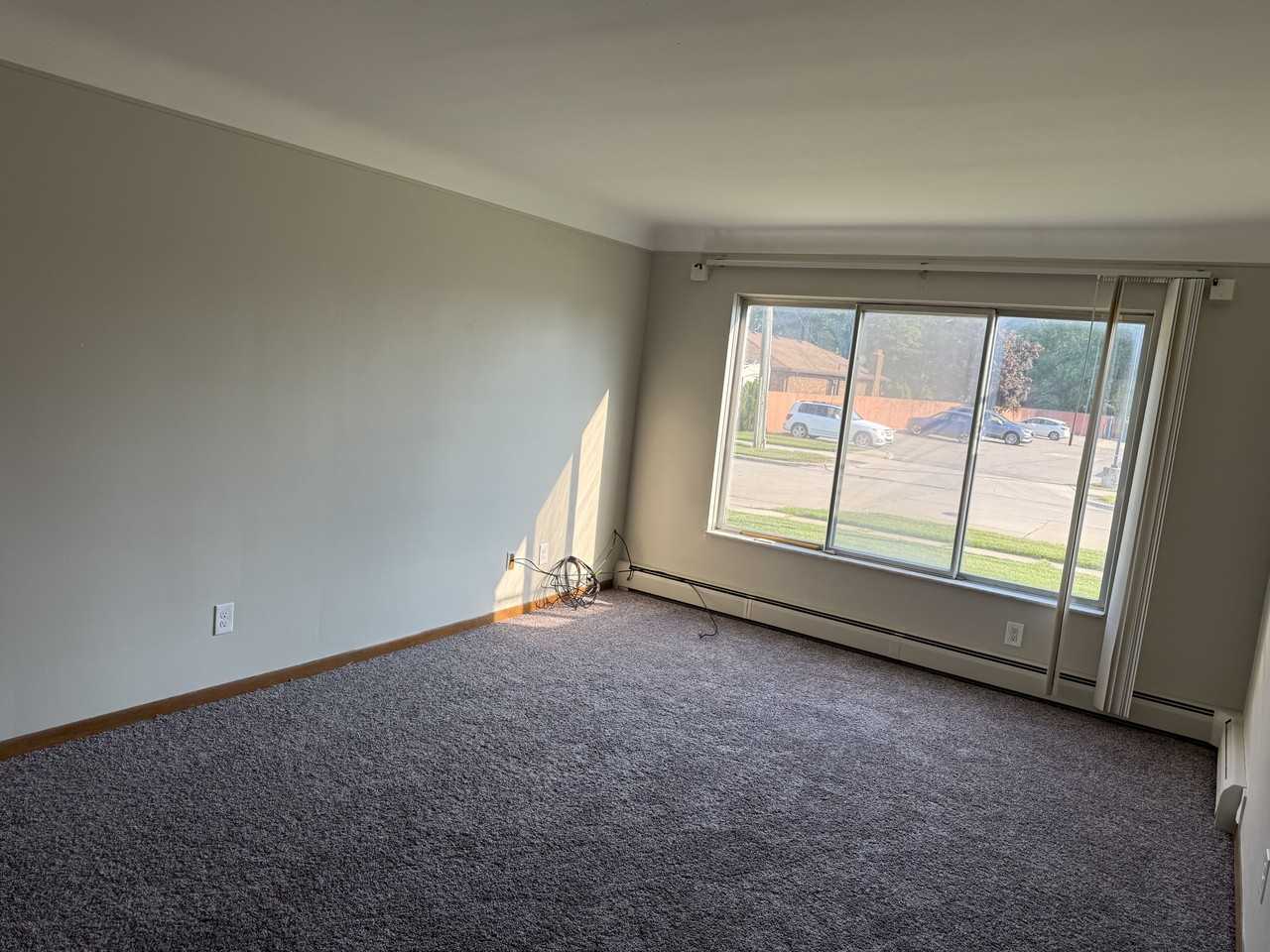 17915 Veronica Ave #17925-2 - Photo 4 of 5