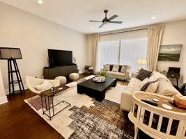 featured image of 803 Winslow Way Nw