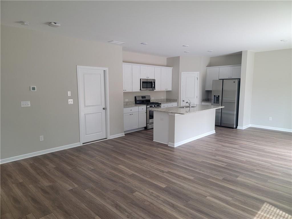 4217 Waxwing St - Photo 6 of 22