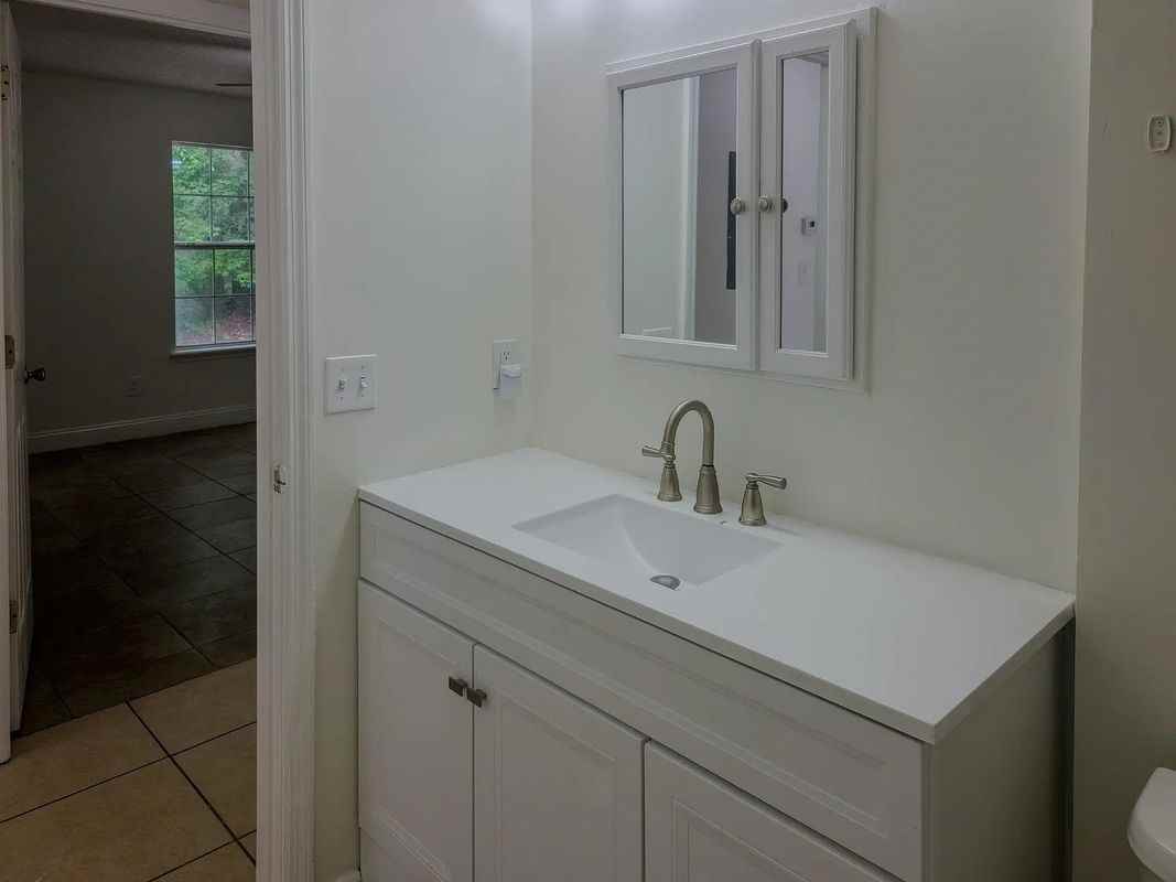 2708 Oak Park Ct - Photo 2 of 11