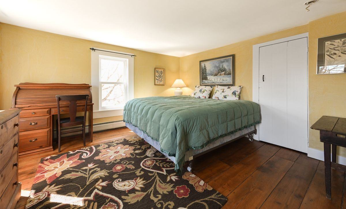 163 East St - Photo 7 of 9