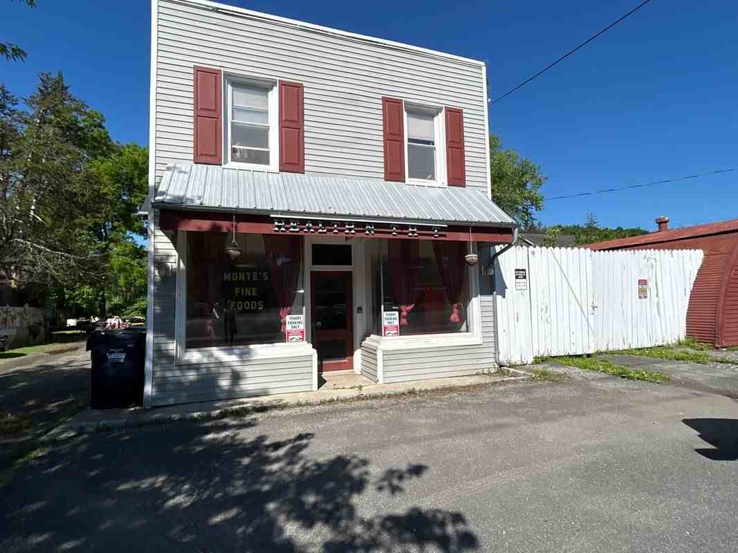 49 Mechanic St