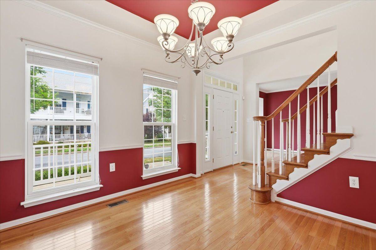 341 Bullskin St - Photo 5 of 41