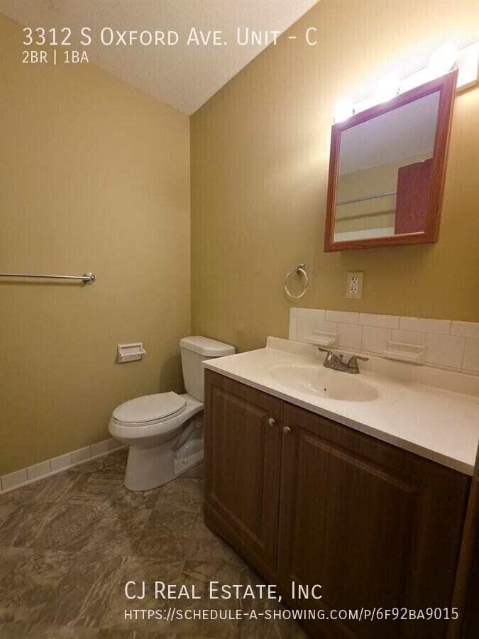 3312 S Oxford Ave #C - Photo 6 of 11