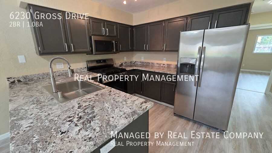 6230 Gross Dr - Photo 5 of 17
