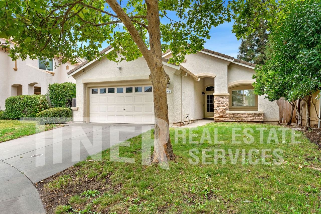 149 Canberra Ct - Photo 5 of 24