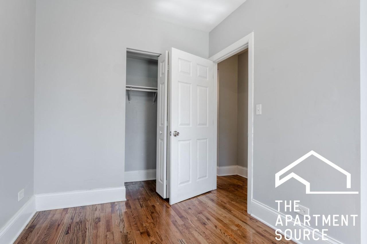 3614 W George St #1F - Photo 5 of 19