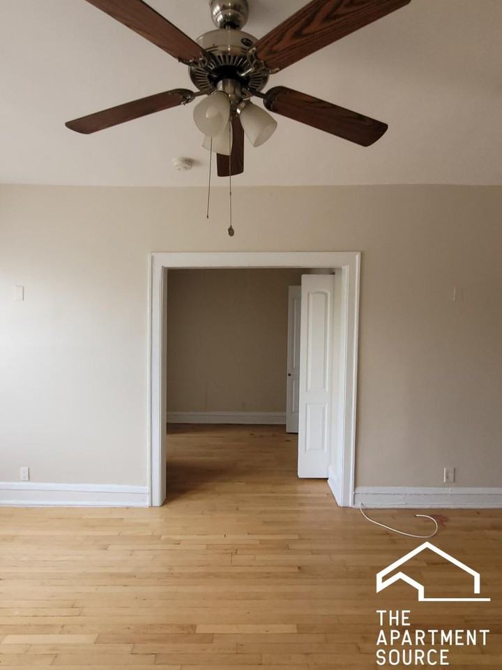 1145 W Morse Ave #108 - Photo 3 of 12