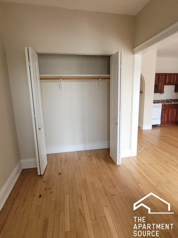 1145 W Morse Ave #108 - Photo 4 of 12