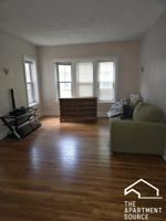 featured image of 828 Reba Pl #2S