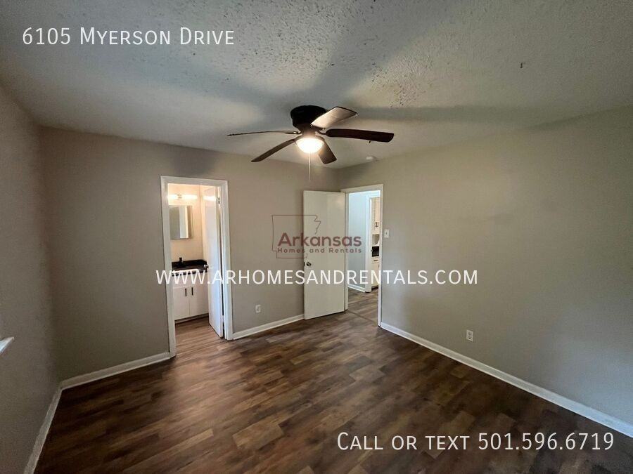 6105 Myerson Dr - Photo 5 of 9