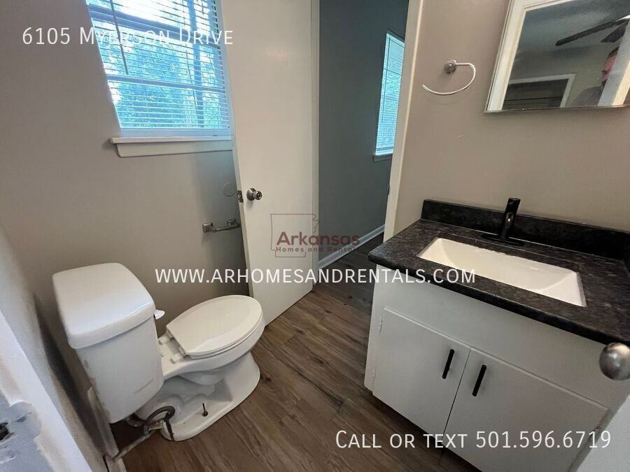 6105 Myerson Dr - Photo 6 of 9