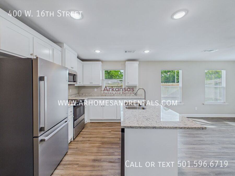 400 W 16th St - Photo 5 of 15