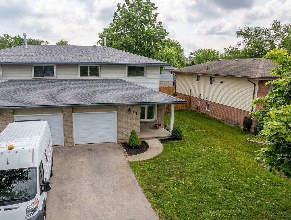 111 Northgate Dr - Photo 2 of 24