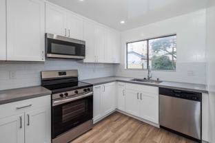 410 44th Ave #303 - Photo 1 of 1