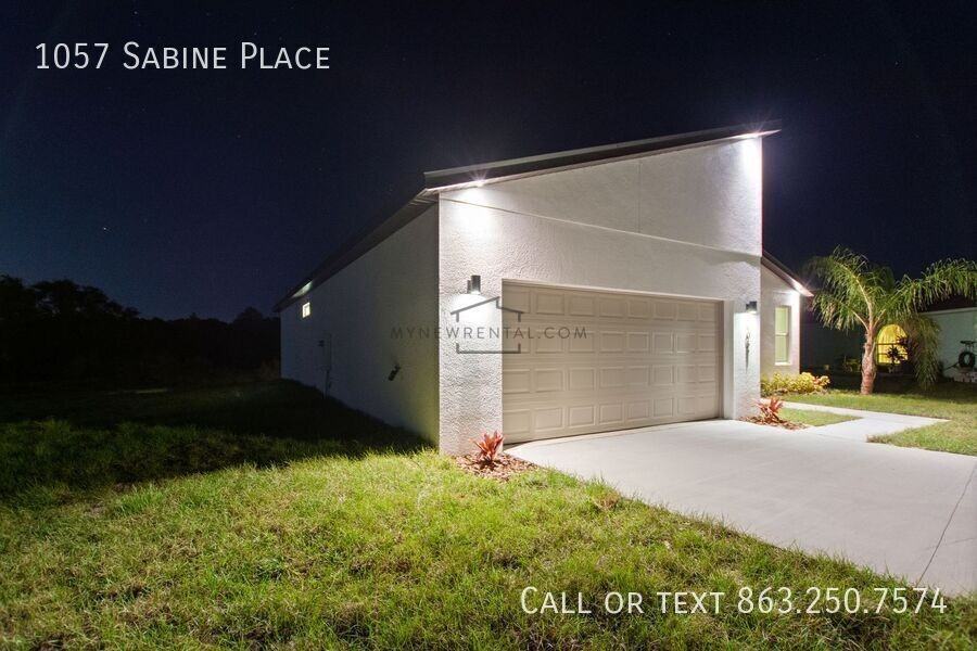 1057 Sabine Pl - Photo 5 of 34