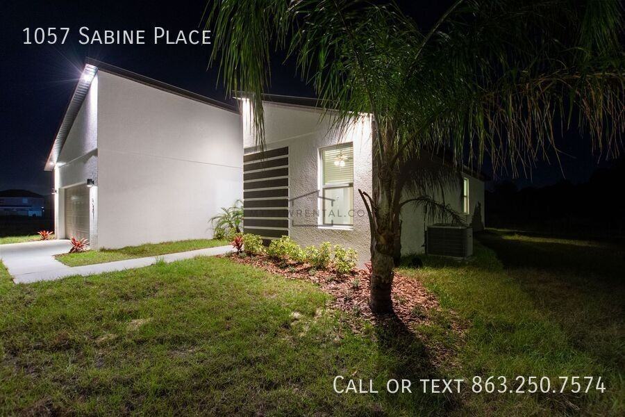 1057 Sabine Pl - Photo 7 of 34