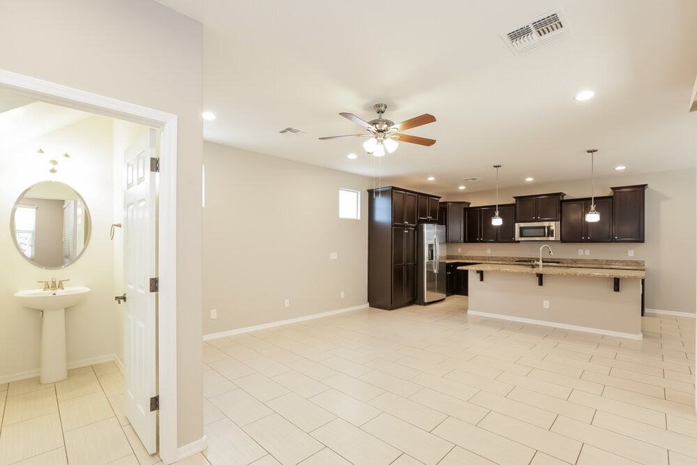 2252 S Osborn Ln - Photo 6 of 17