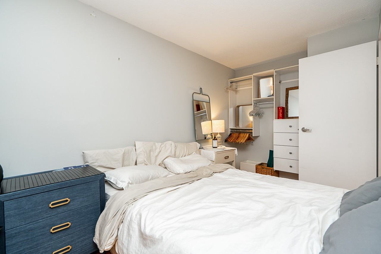 2190 West 7th Avenue - Photo 17