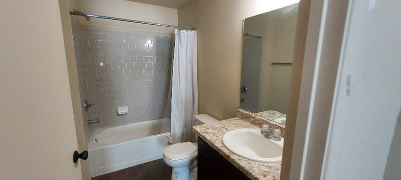 7322 E 39th Pl #DS76 - Photo 5 of 8