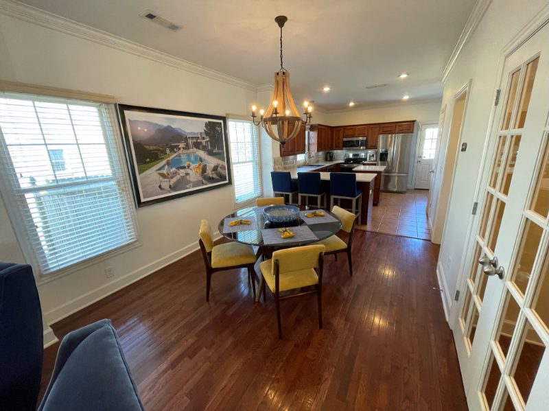 1521 Ne Dysart Woods Ln - Photo 6 of 24