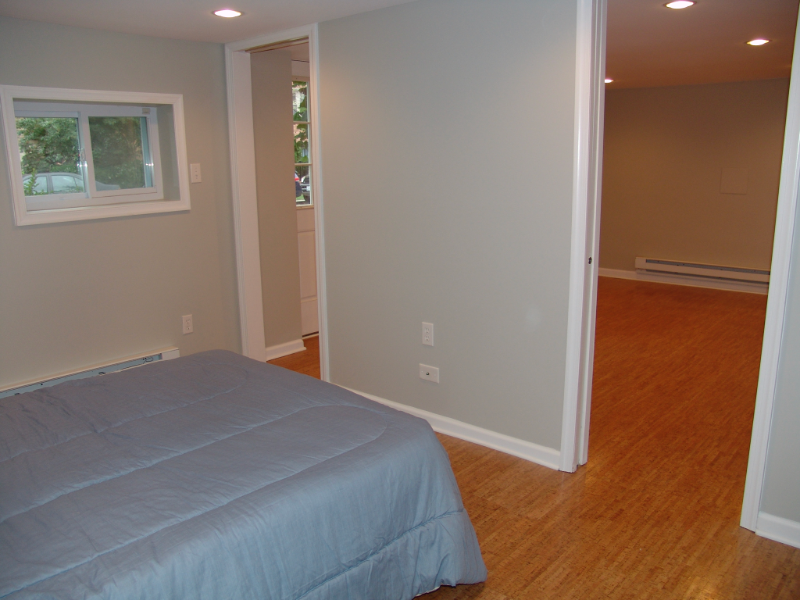 1337 Meridian Pl Nw #B - Photo 7 of 8