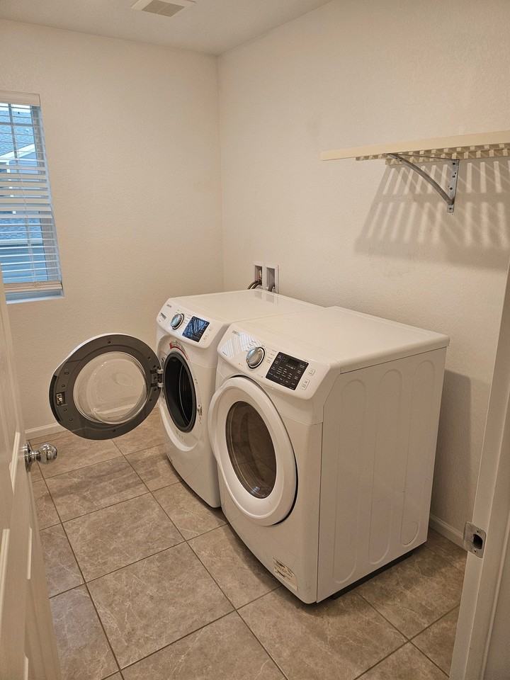 11446 Iron Ct - Photo 6 of 7