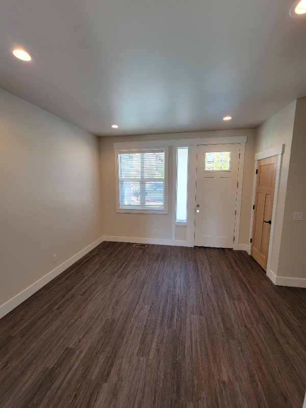 1811 Mckittrick St #B - Photo 2 of 14