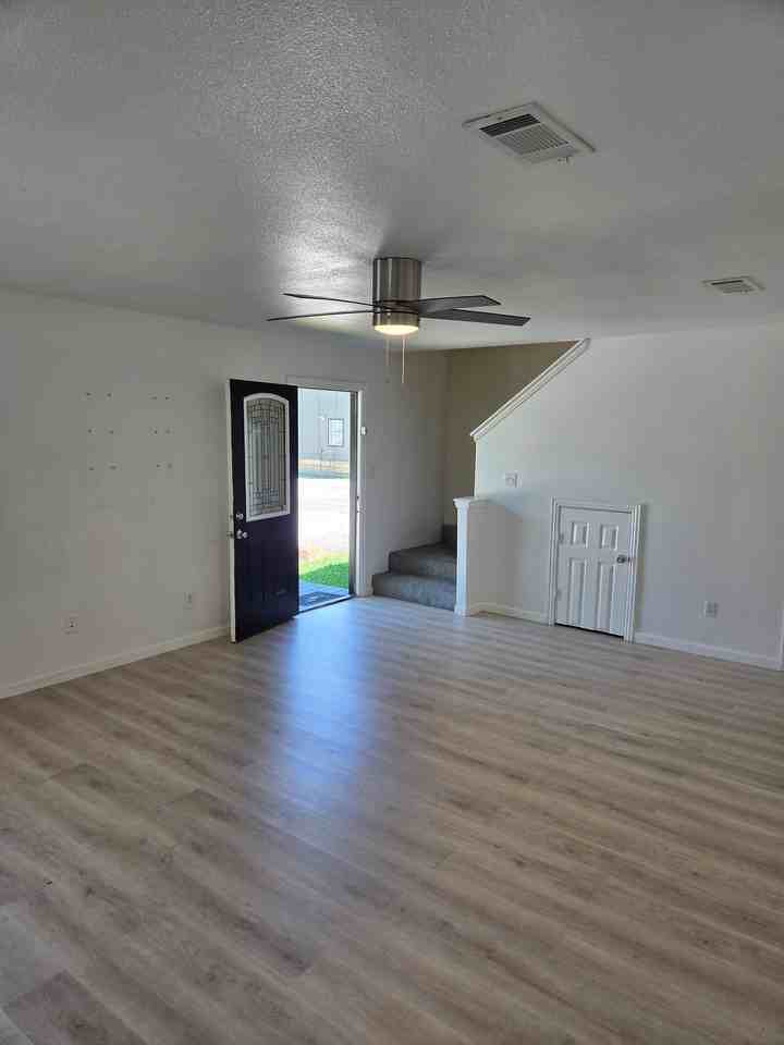 23444 Albert Dr #A - Photo 3 of 11