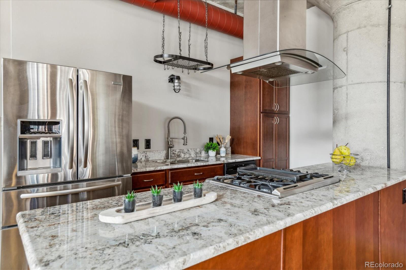 1863 Wazee St #2H - Photo 7 of 23