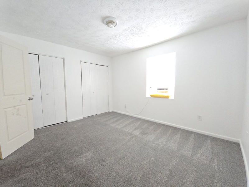 Jolly Ave Apartments 1 #10 - Photo 6 of 11