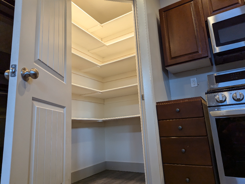 175 W Ctr - Photo 5 of 42