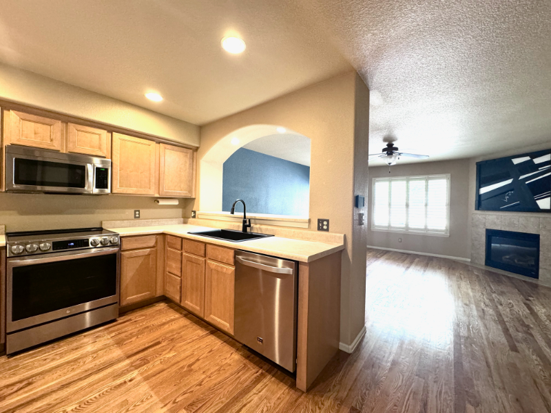 3752 Homestead Ridge Hts - Photo 2 of 20